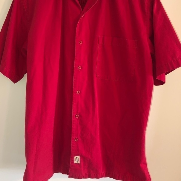 Wearguard red short sleeve shirt size medium cotton & polyester pocket on front - Picture 2 of 11